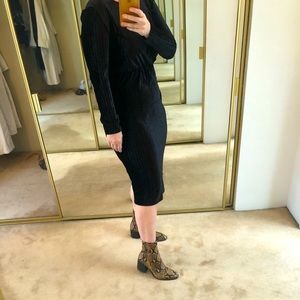 velvet fitted black dress